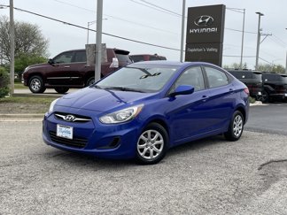 Used 2012 Hyundai Accent GLS image 1