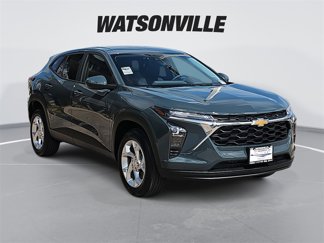 New 2025 Chevrolet Trax LS w/ LS Convenience Package image 1