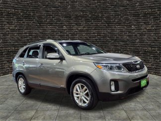 Used 2015 Kia Sorento LX image 1