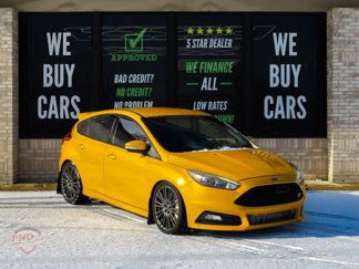 Used 2016 Ford Focus ST w/ Equipment Group 401A image 1