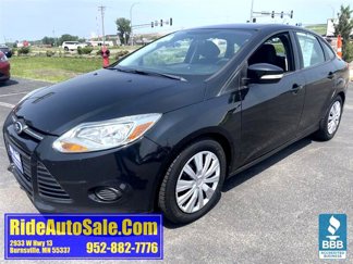 Used 2014 Ford Focus SE w/ SE Winter Package image 1