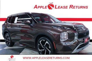 Used 2023 Mitsubishi Outlander SEL image 1