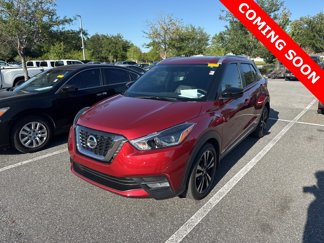 Used 2018 Nissan Kicks SR w/ Premium Package image 1