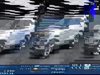 Certified 2016 Ford Explorer XLT w/ Equipment Group 202A image 1