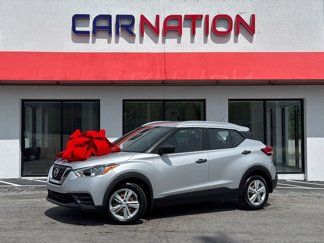 Used 2018 Nissan Kicks S image 1