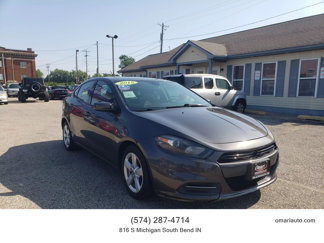 Used 2015 Dodge Dart SXT image 1