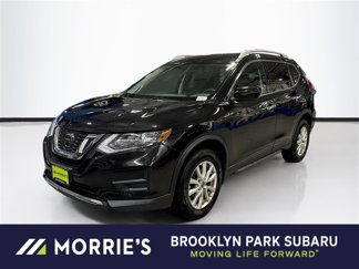 Used 2018 Nissan Rogue SV image 1