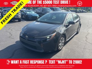 Used 2023 Toyota Corolla LE image 1