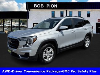 Used 2022 GMC Terrain SLE w/ Driver Convenience Package image 1