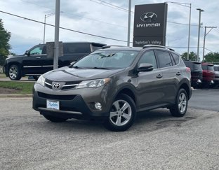 Used 2013 Toyota RAV4 XLE image 1