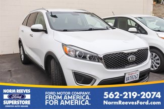 Used 2017 Kia Sorento LX image 1