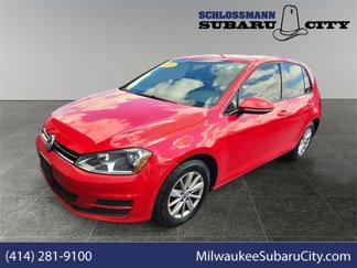Used 2015 Volkswagen Golf S image 1