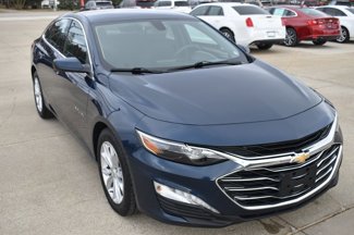 Used 2022 Chevrolet Malibu LT image 1