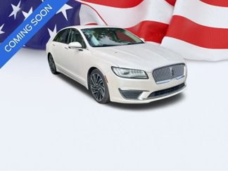 Used 2020 Lincoln MKZ w/ Convenience Package image 1