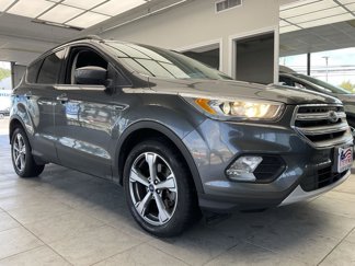 Used 2017 Ford Escape SE w/ SE Leather Comfort Package image 1