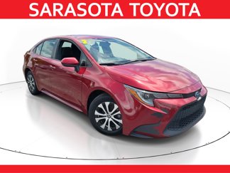 Used 2022 Toyota Corolla LE image 1