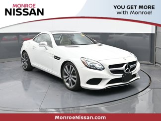 Used 2017 Mercedes-Benz SLC 300 image 1