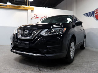 Used 2018 Nissan Rogue S image 1