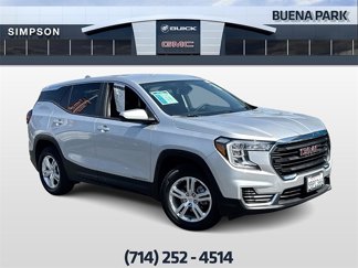 Certified 2022 GMC Terrain SLE image 1