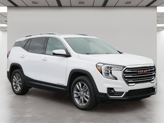 Used 2022 GMC Terrain SLT w/ LPO, Floor Liner Package image 1