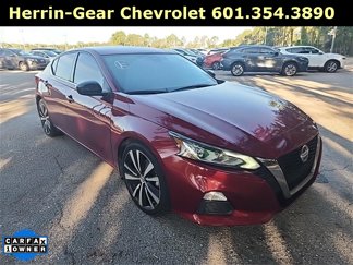Used 2022 Nissan Altima 2.5 SR image 1