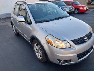 Used 2011 Suzuki SX4 AWD Hatchback image 1
