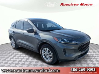 Used 2022 Ford Escape SE image 1