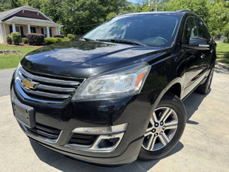 Used 2015 Chevrolet Traverse LT image 1