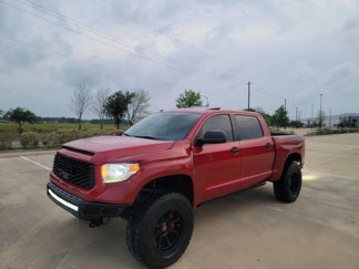 Used 2017 Toyota Tundra Platinum image 1