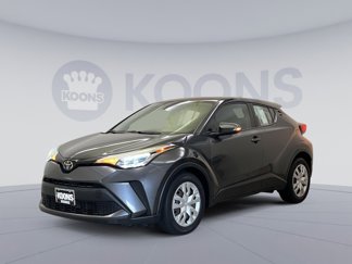 Used 2021 Toyota C-HR LE image 1