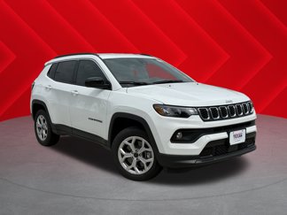 New 2025 Jeep Compass Latitude image 1