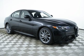 New 2024 Alfa Romeo Giulia Sprint image 1