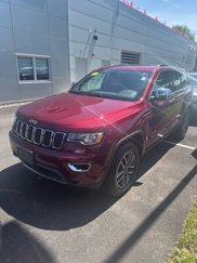 Used 2019 Jeep Grand Cherokee Limited image 1