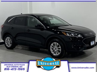 Used 2021 Ford Escape SE w/ Cold Weather Package image 1