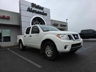 Used 2016 Nissan Frontier SV image 1