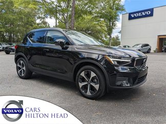Certified 2024 Volvo XC40 B5 Core image 1