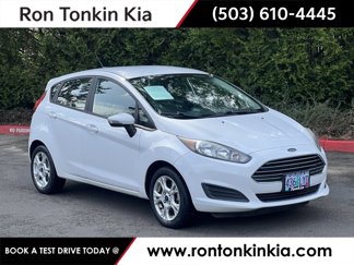 Used 2015 Ford Fiesta SE image 1