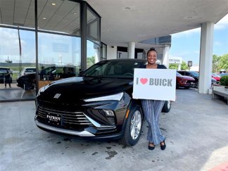 New 2025 Buick Envista Preferred image 1