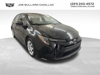 Used 2023 Toyota Corolla LE image 1