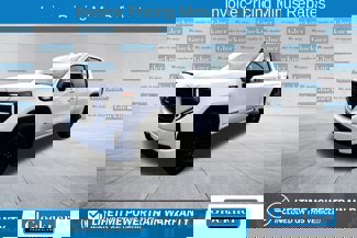 New 2025 GMC Sierra 1500 Elevation image 1