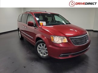 Used 2015 Chrysler Town & Country Touring w/ Driver Convenience Group image 1