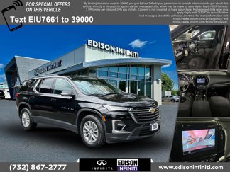 Used 2022 Chevrolet Traverse LT image 1