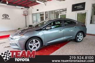 Used 2017 Chevrolet Volt LT image 1