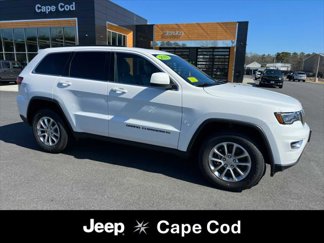 Certified 2022 Jeep Grand Cherokee Laredo X image 1