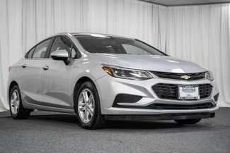 Used 2017 Chevrolet Cruze LT w/ Convenience Package image 1