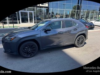 Used 2022 Lexus UX 200 image 1