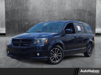 Used 2016 Dodge Grand Caravan R/T image 1