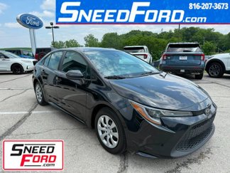 Used 2021 Toyota Corolla LE image 1
