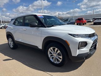 Used 2023 Chevrolet TrailBlazer LS image 1