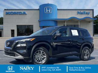 Used 2023 Nissan Rogue S image 1